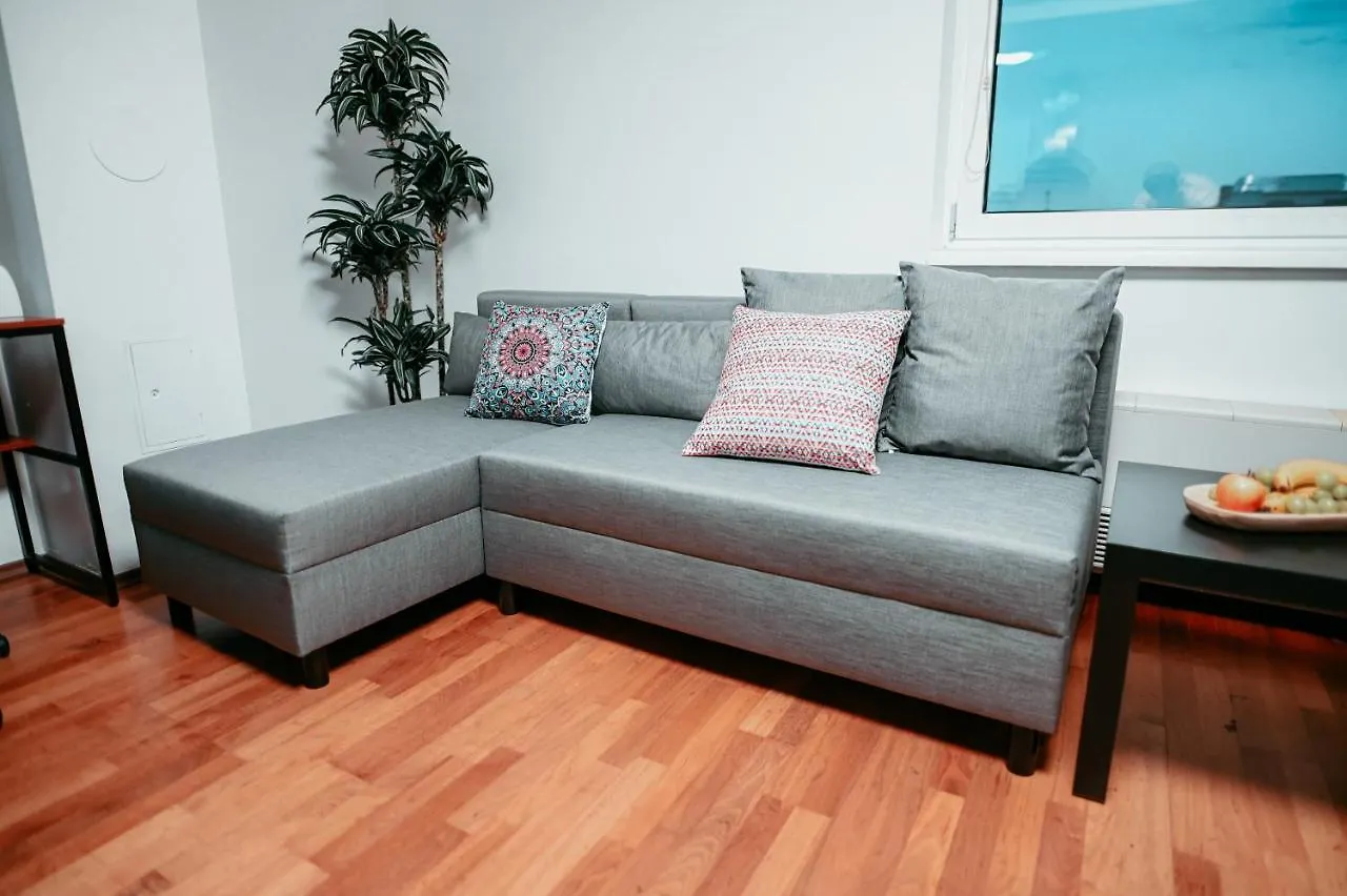 Vienna Shopping Center 8 Appartment 0*,  Αυστρία