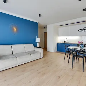 Julia By Q4apartments - Close To The Beach , Gdańsk Polska