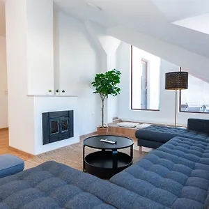 Luxury Penthouse - Augarten Apartament