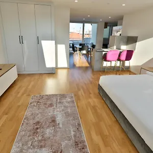 Lotus Apartament