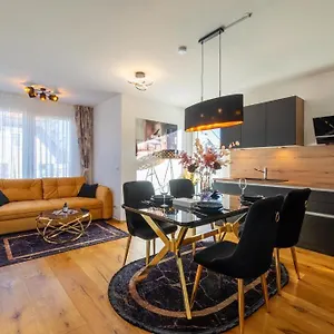 Bennett Apartament